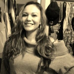 Meet your Posher, Vanessa